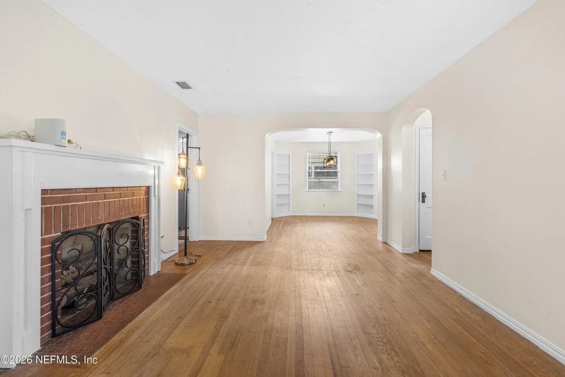 Photo of 1603 PARRISH Place