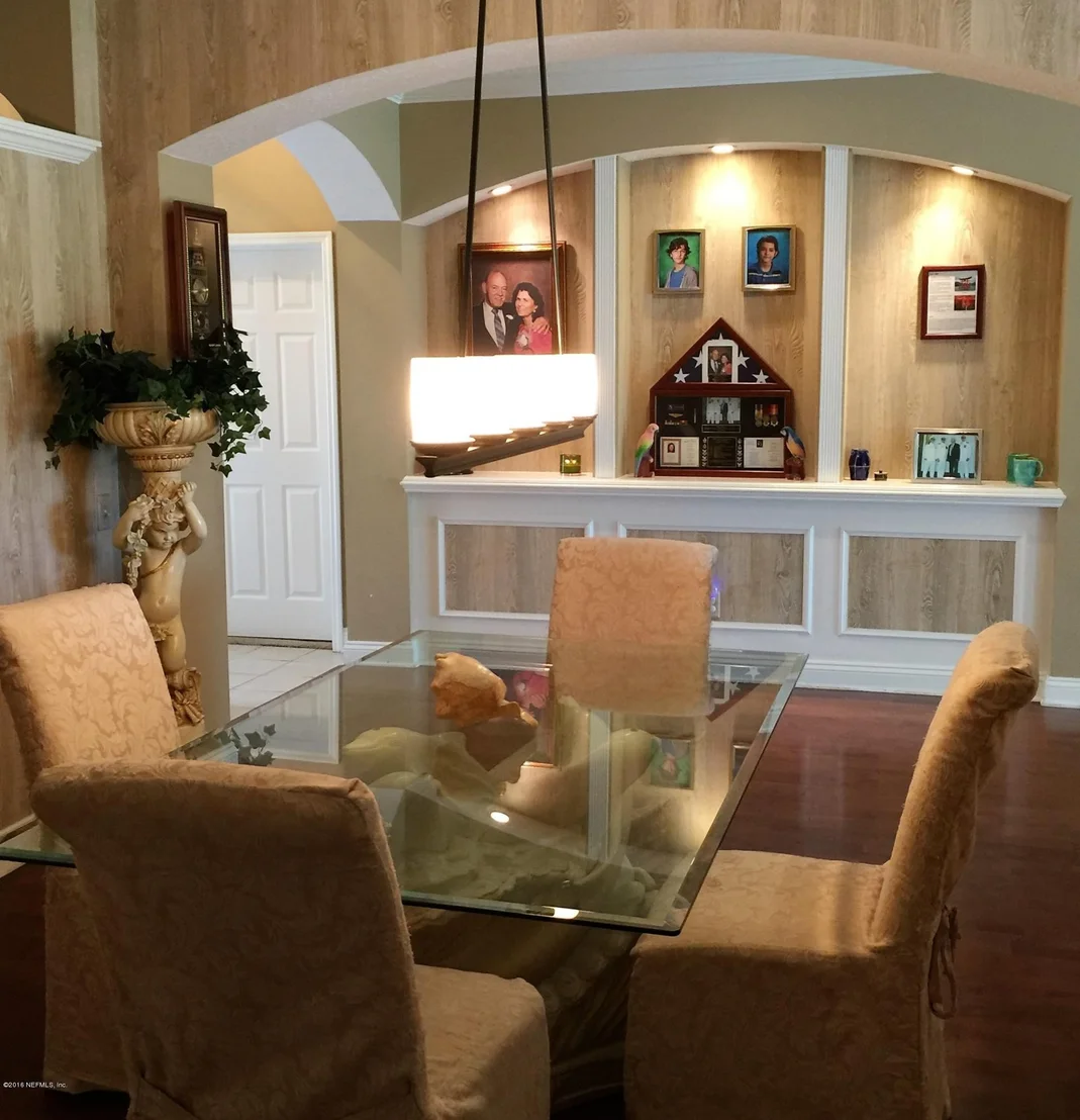 Photo of 792 BONAIRE Circle