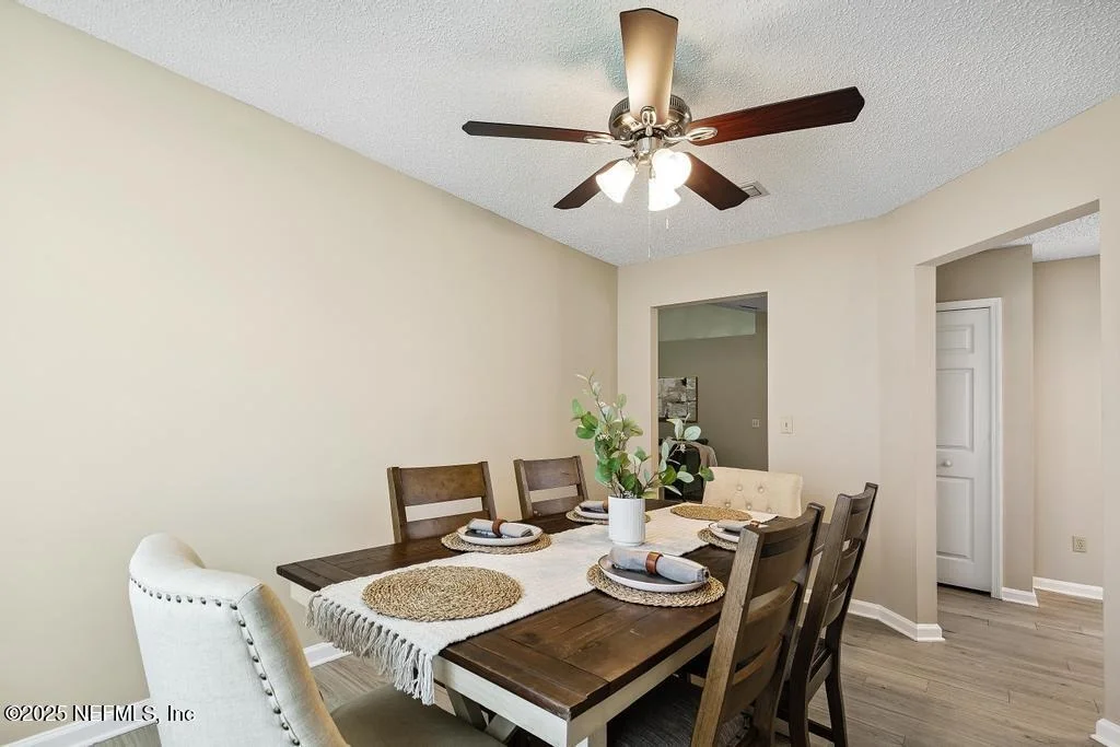 Photo of 1946 COLDFIELD Drive W