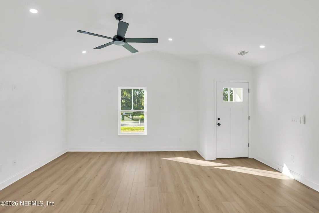Photo of 232 JACKSON Boulevard