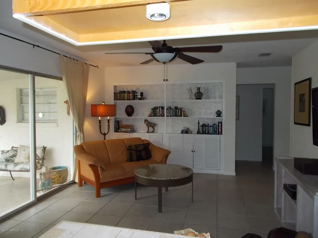 Photo of 1236 ESTORIL Drive