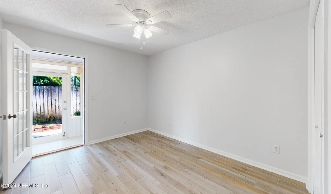 Photo of 8666 CHARLESGATE Circle N