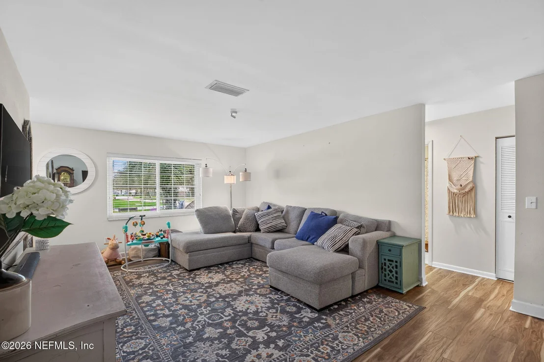 Photo of 1152 ALCALA Drive