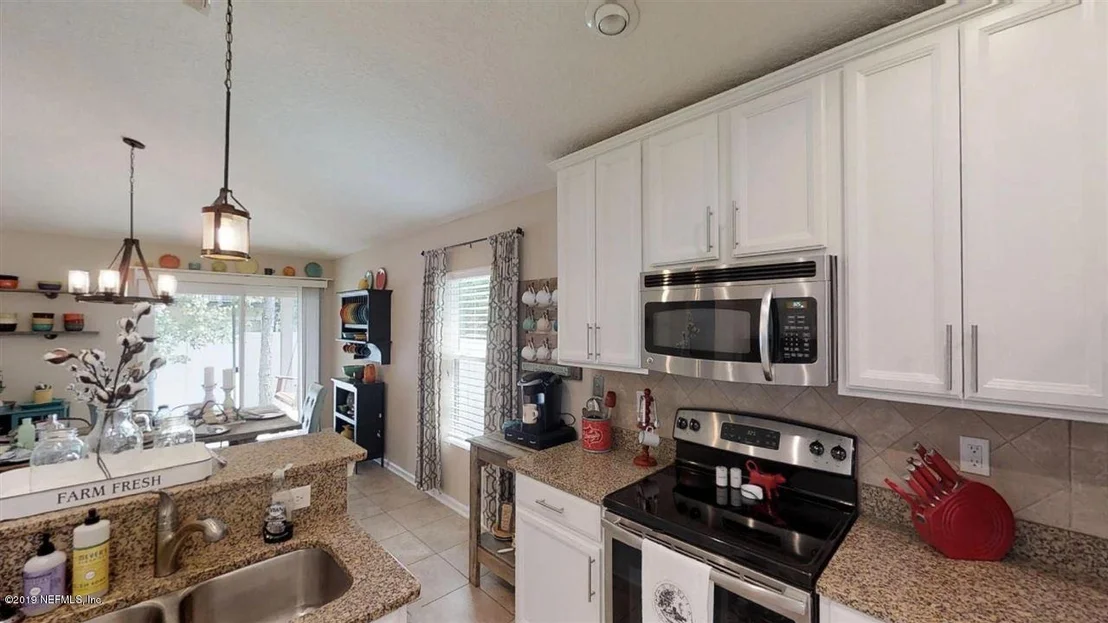 Photo of 336 SUNSHINE Drive