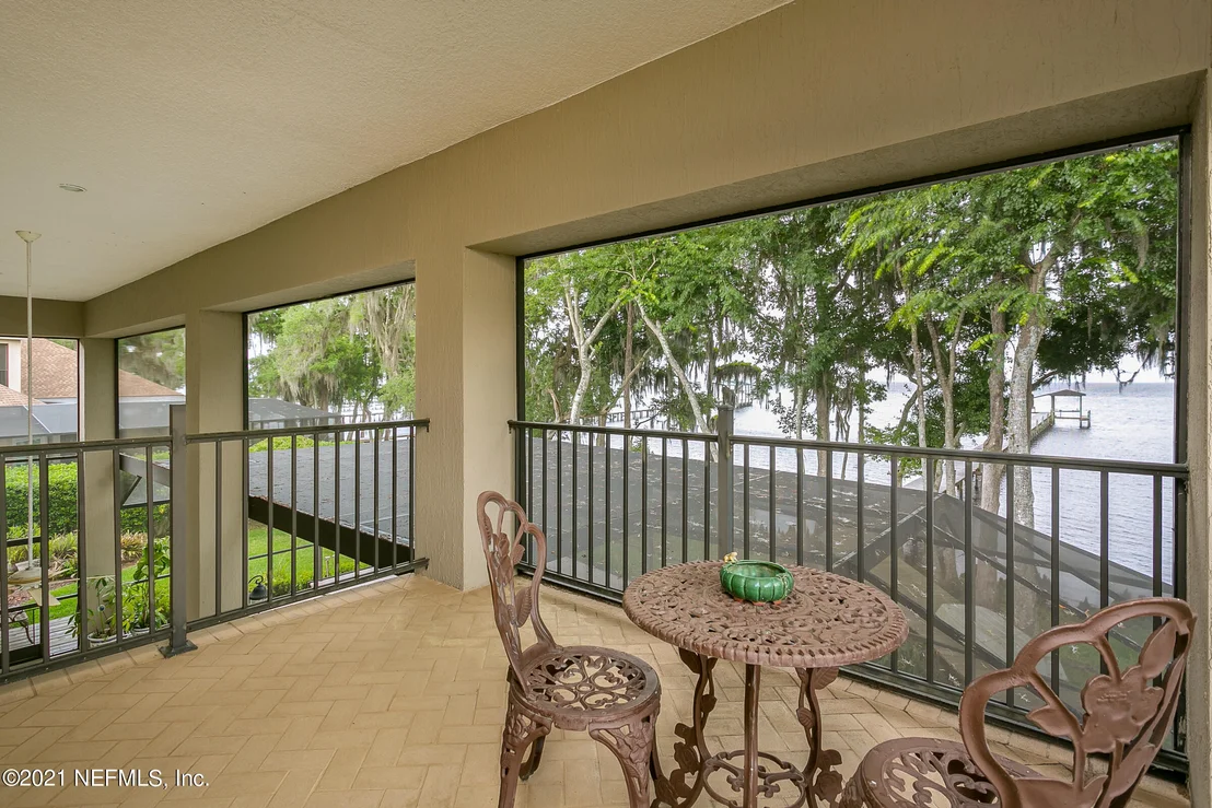 Photo of 1607 SILVER LEAF Way