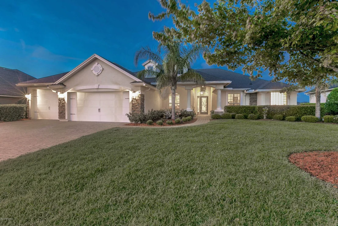 Photo of 1724 N CAPPERO Drive