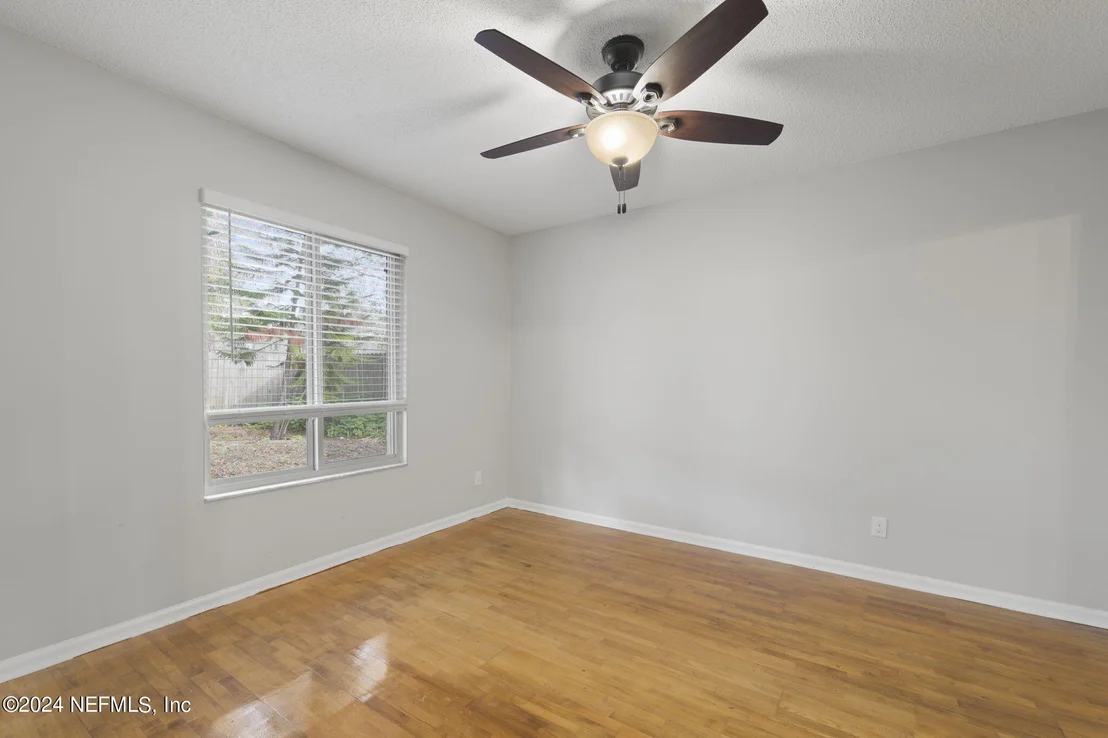 Photo of 10579 CASTLEBROOK Drive