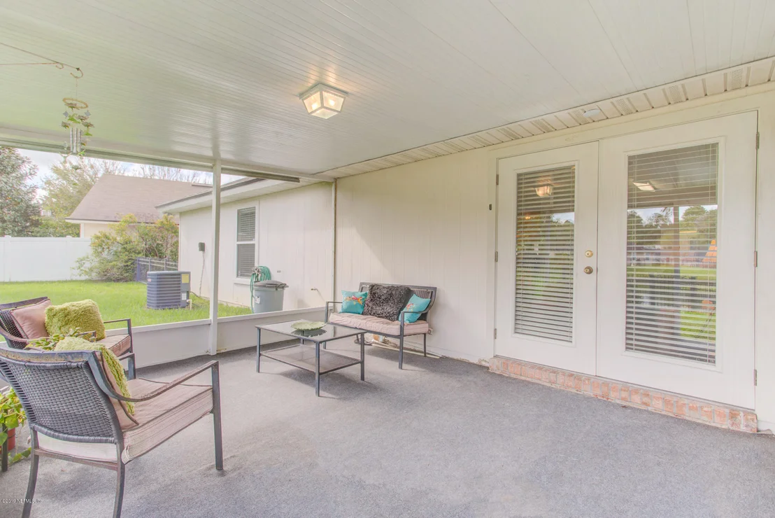 Photo of 924 N LILAC Loop