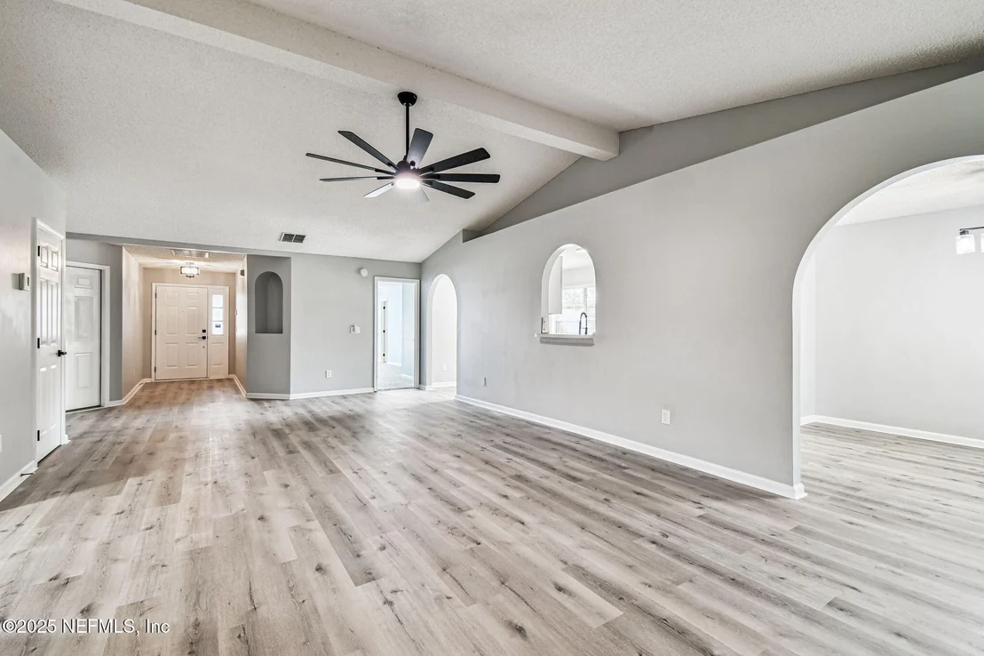 Photo of 12376 EAGLES CLAW Lane
