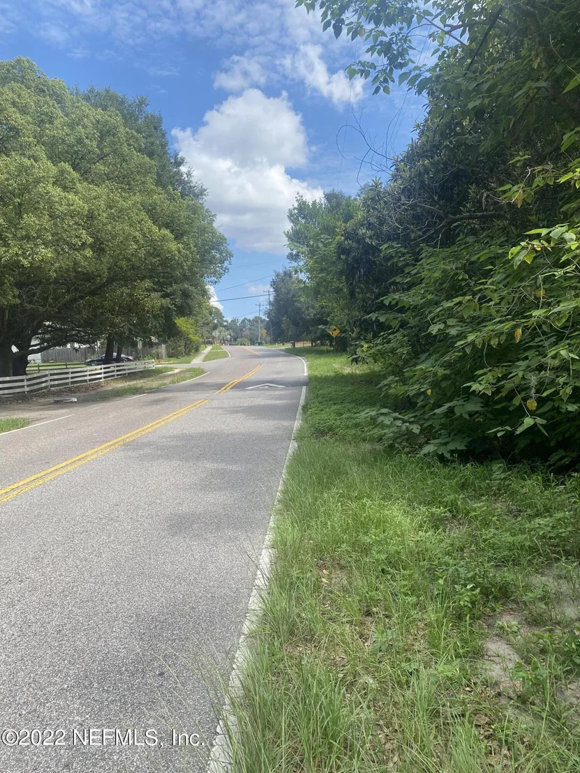 Photo of 1705 LIVE OAK Drive