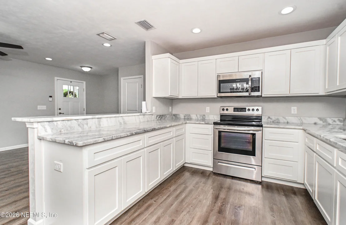 Photo of 6066 NW COUNTY ROAD 229