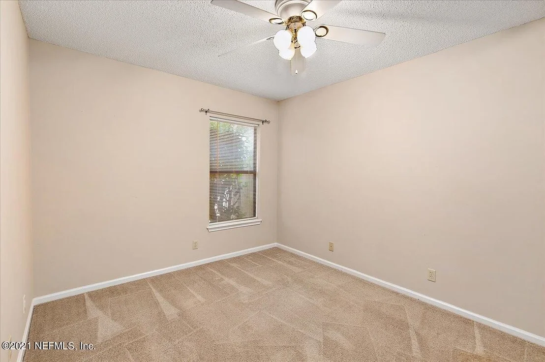 Photo of 14065 BROKEN BOW Drive N
