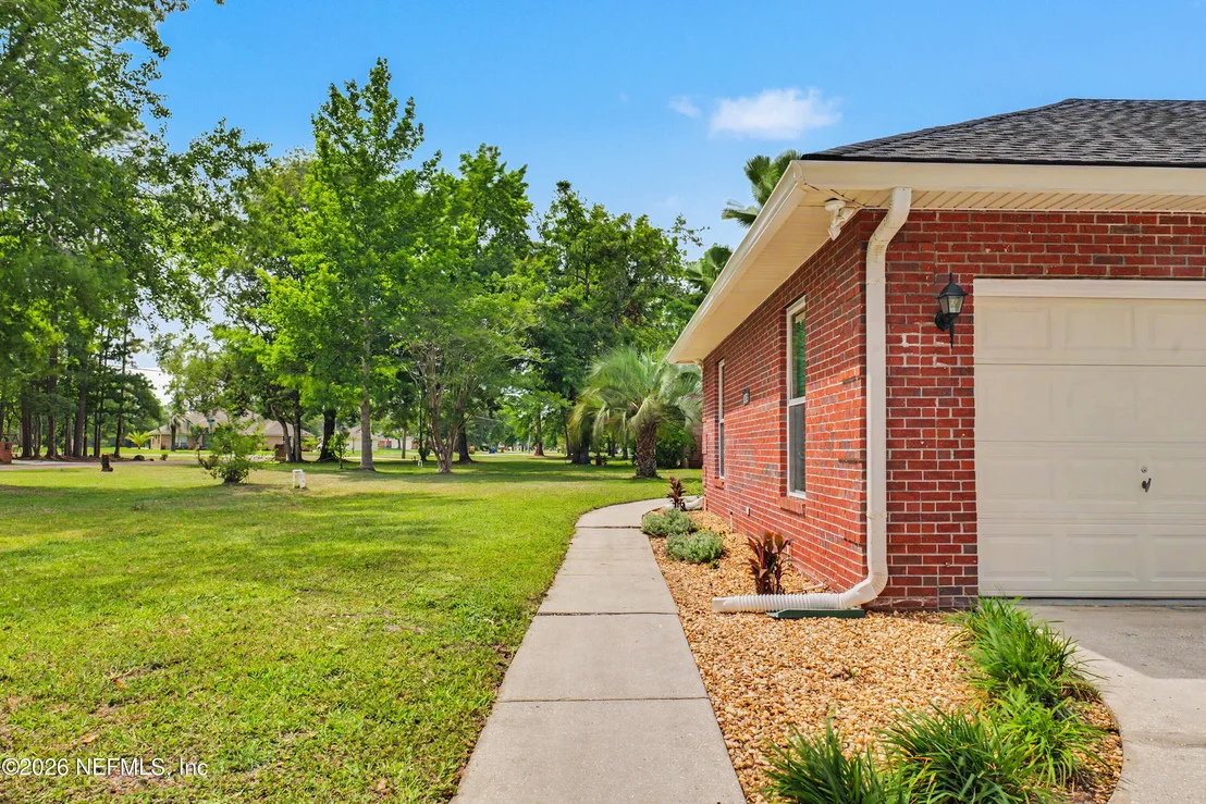 Photo of 12573 SAMPSON Road