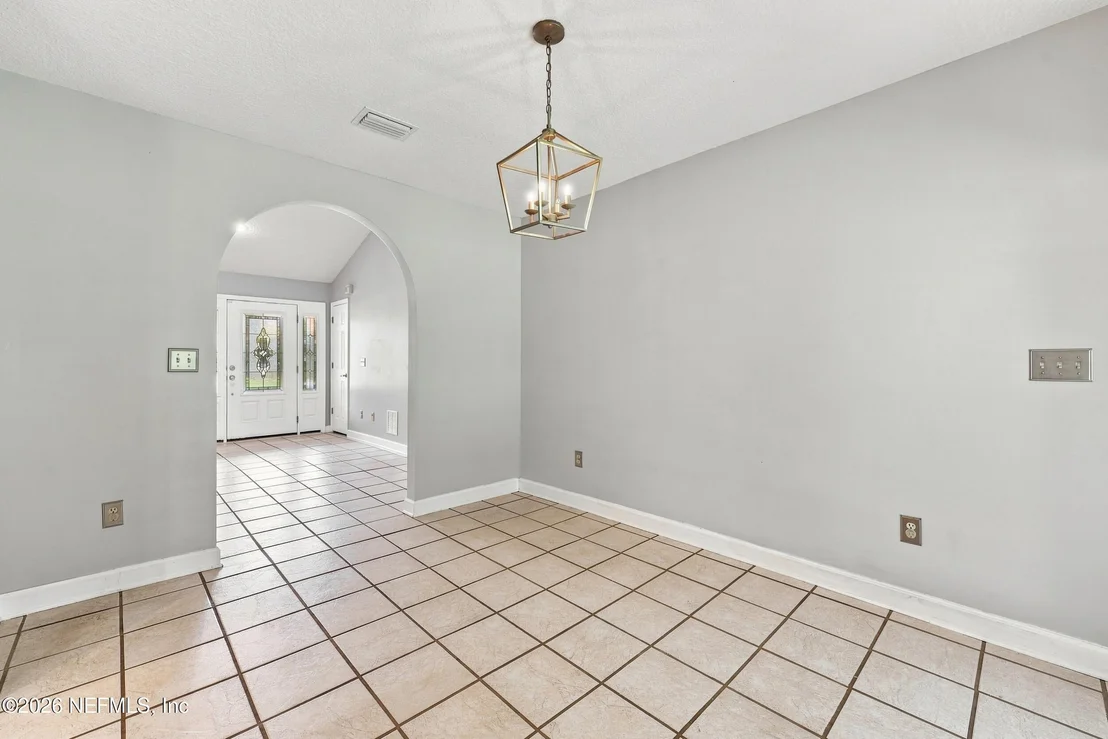 Photo of 710 RENFRO Road