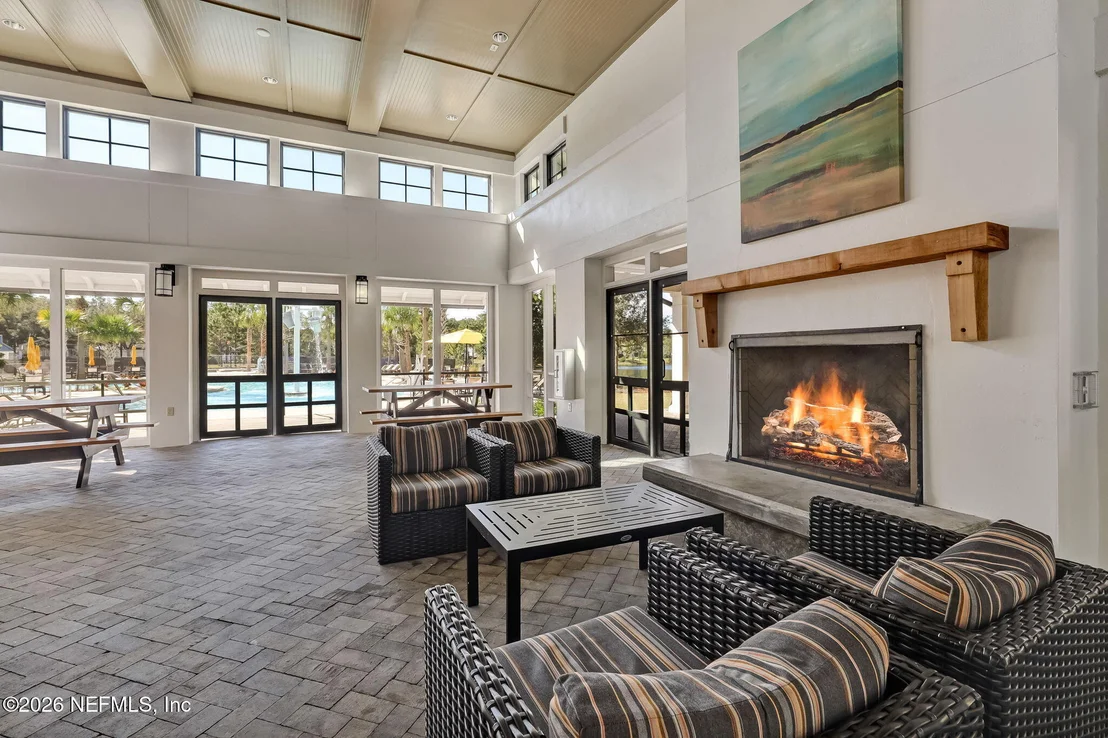 Photo of 141 LINSBURY Court