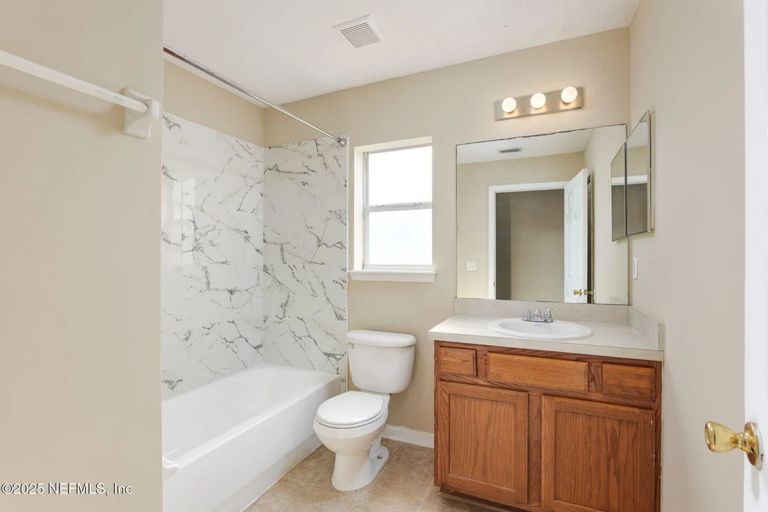Photo of 11673 ROLLING RIVER Boulevard