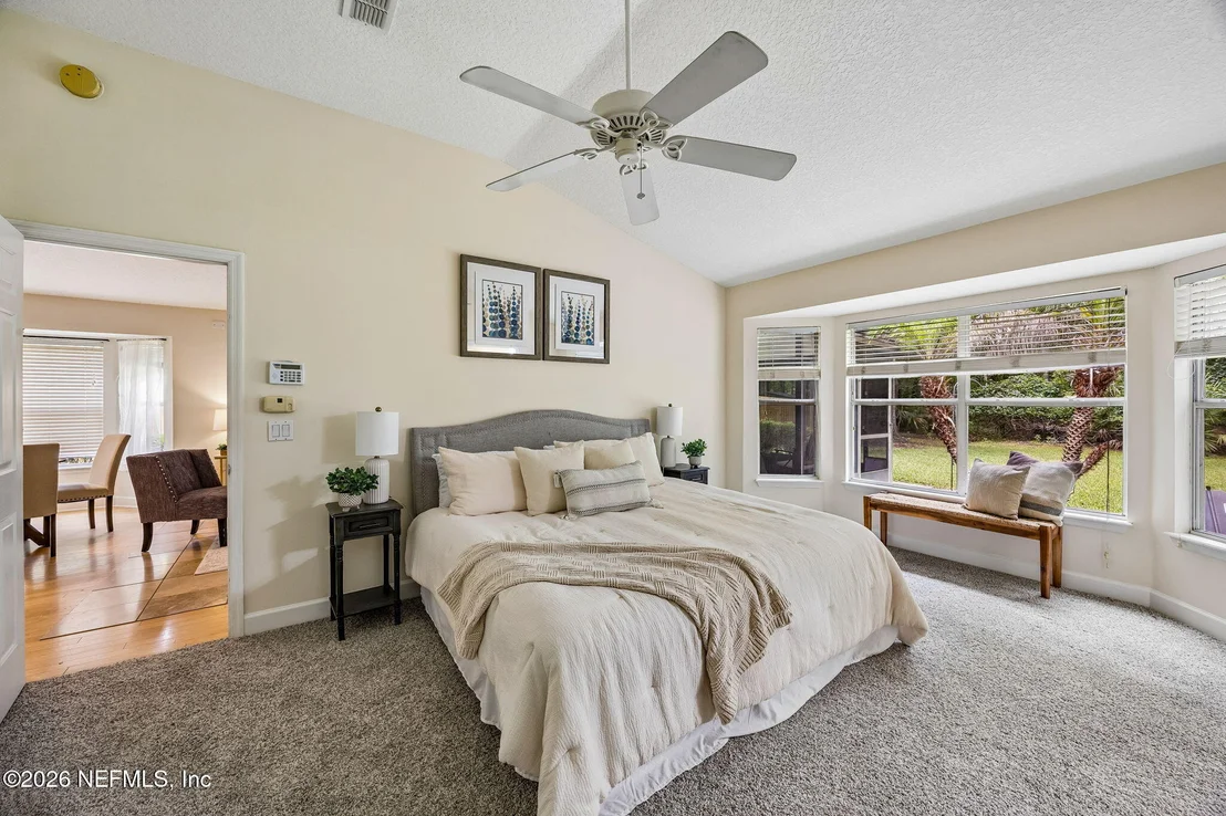 Photo of 556 REDBERRY Lane