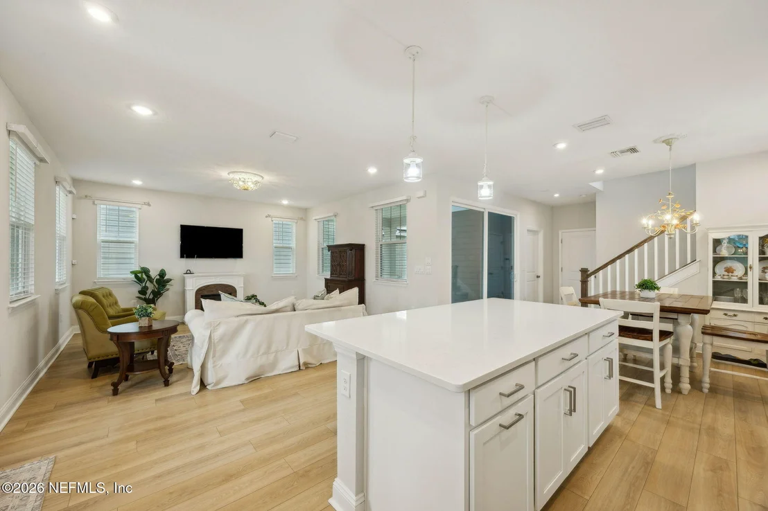 Photo of 141 REDBUD Lane