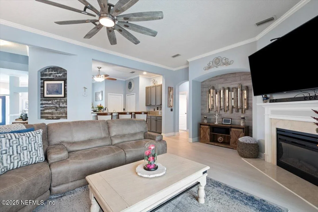 Photo of 2512 N WATERLEAF Drive