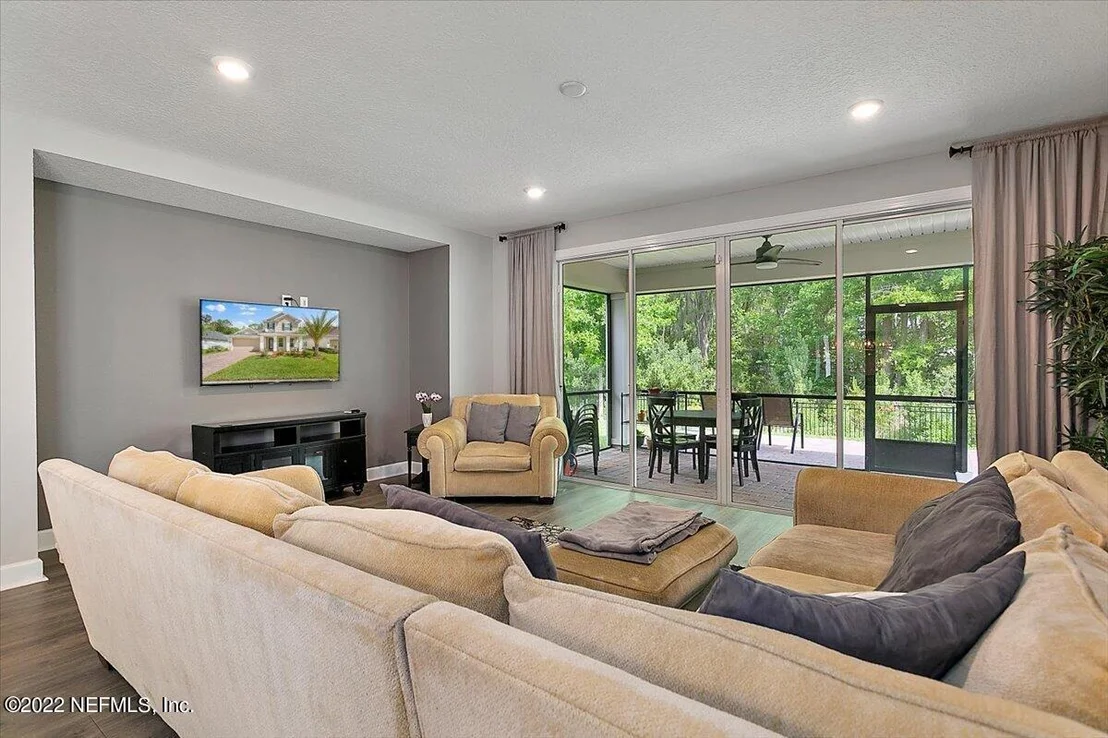 Photo of 211 ORCHARD Lane