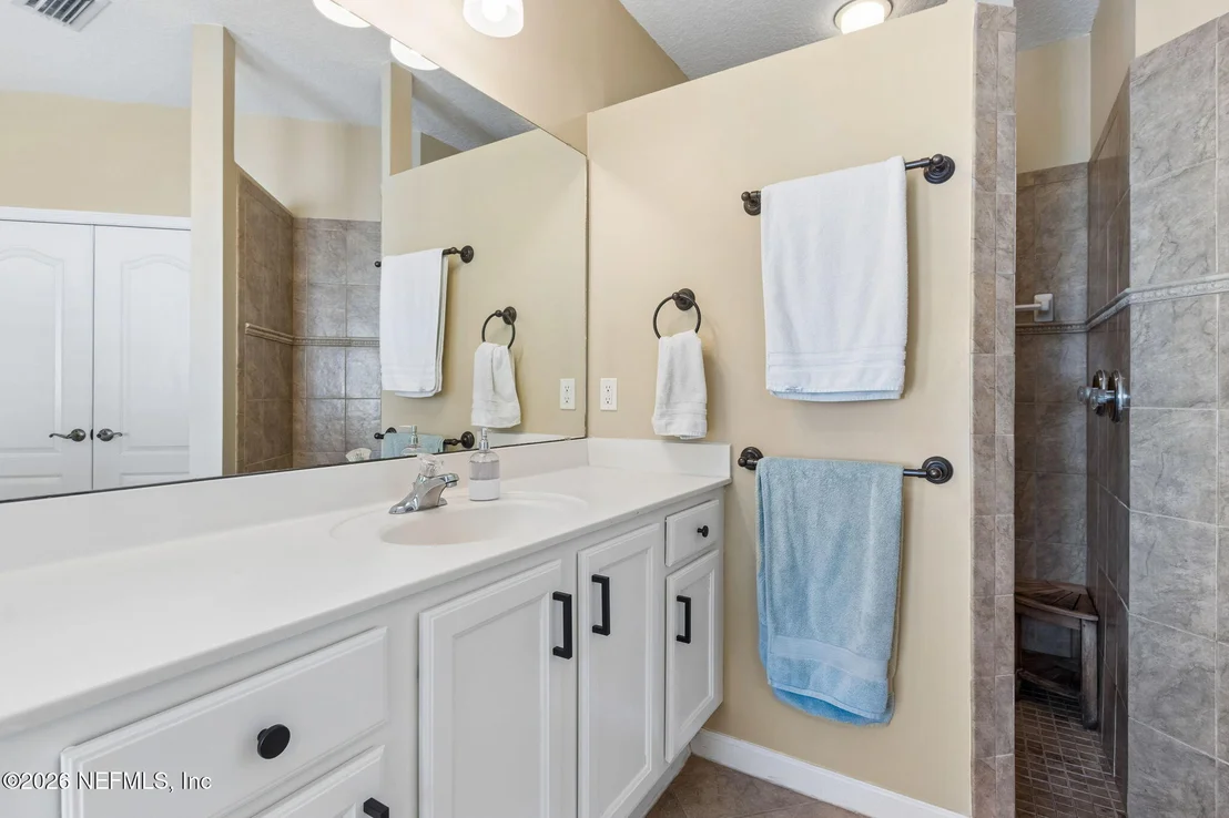 Photo of 3738 CARDINAL OAKS Circle