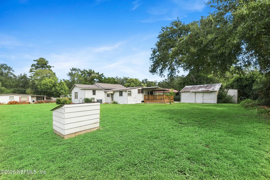Photo of 2500 COMMUNITY Road
