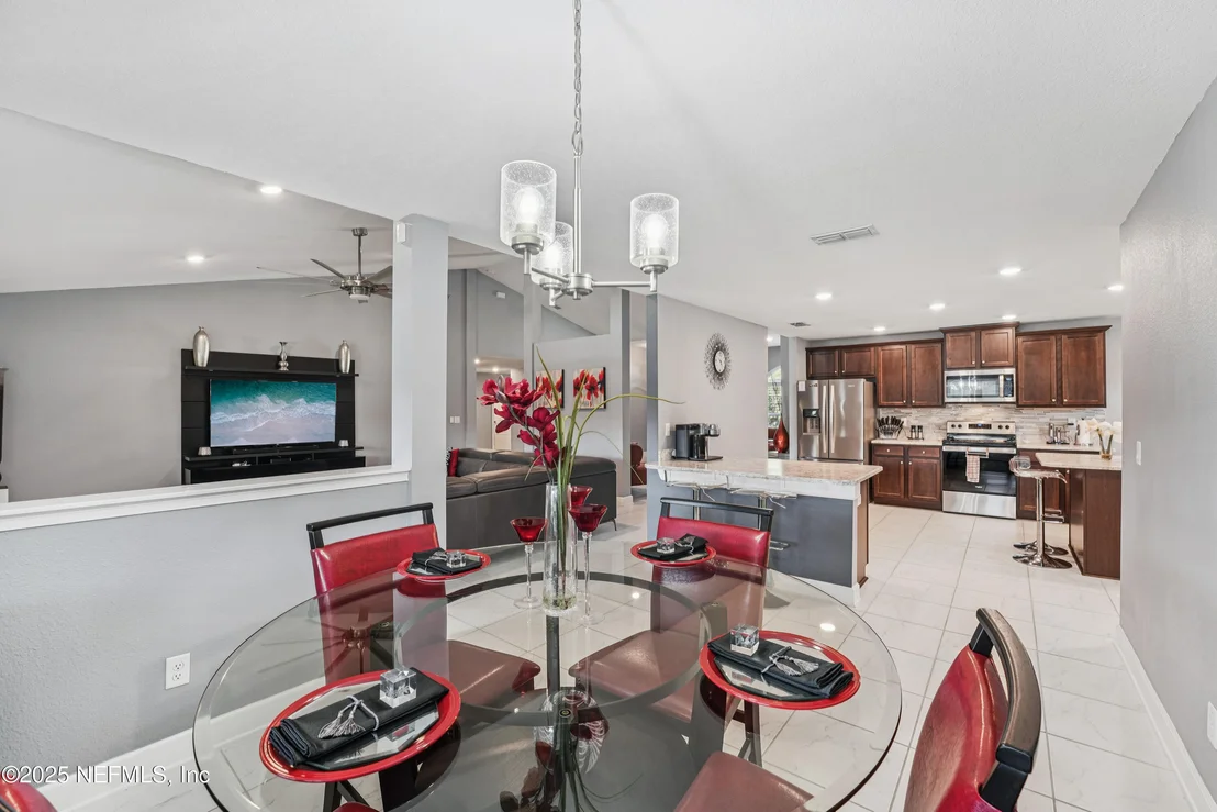 Photo of 12439 WEEPING BRANCH Circle