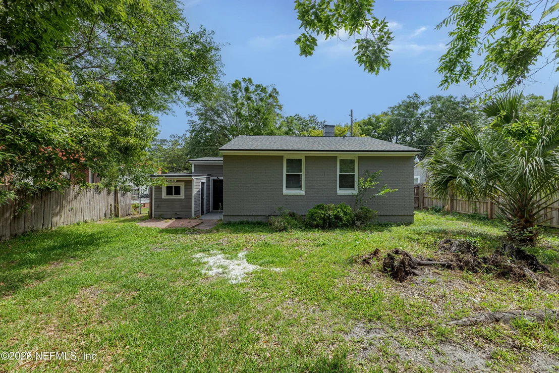 Photo of 1052 WILLIS Drive