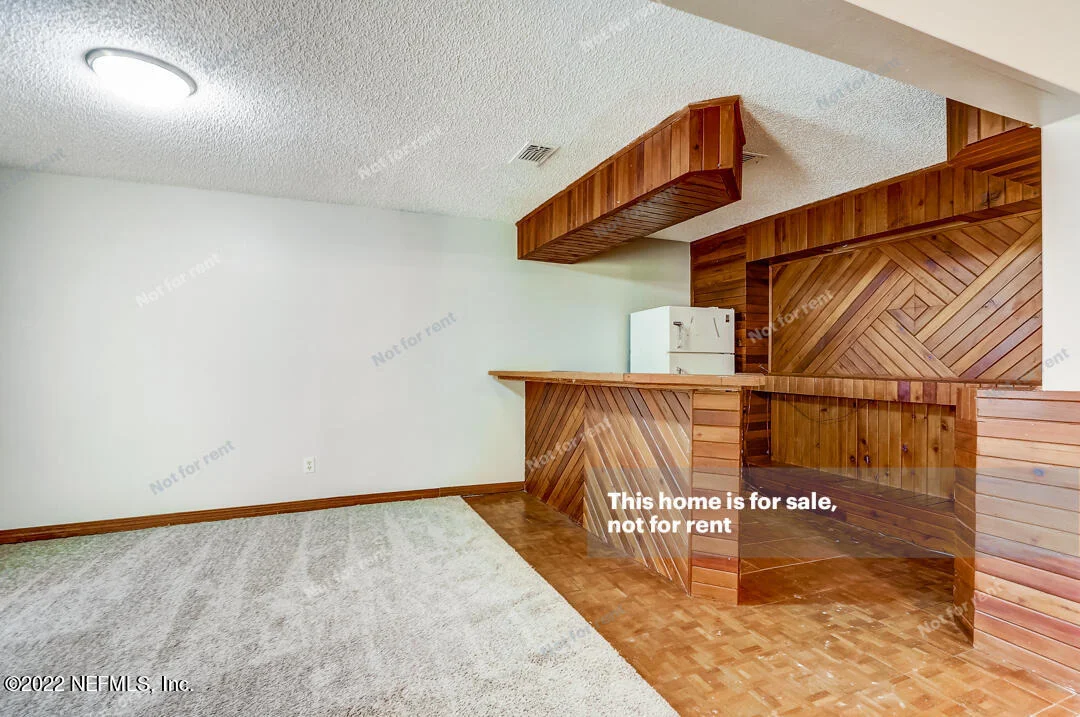 Photo of 4100 HONEYSUCKLE Circle