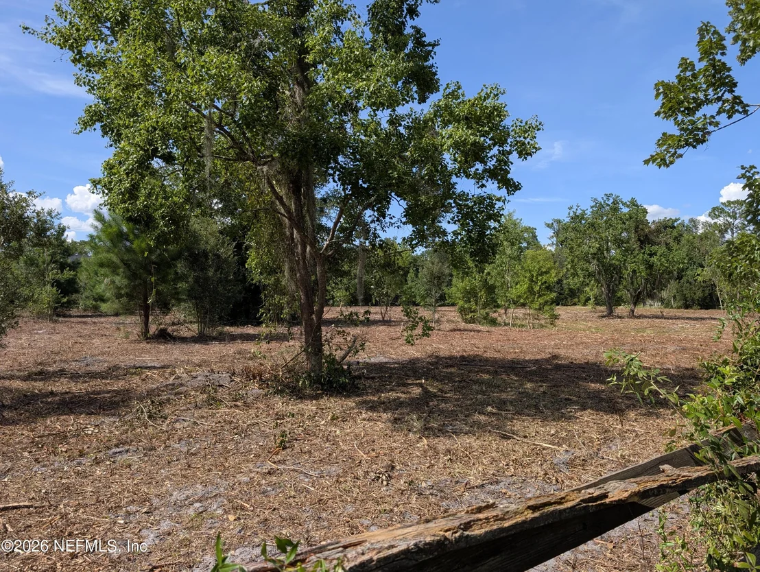 Photo of 1425 LEE Road