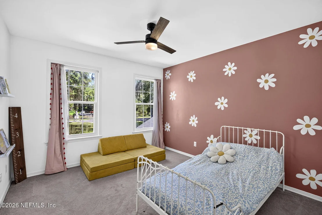 Photo of 8221 FOREST Court