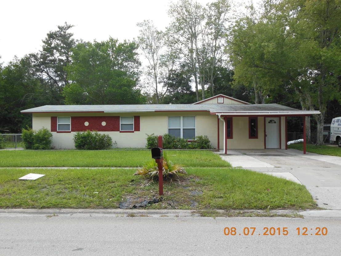 Photo of 320 EDSON Drive