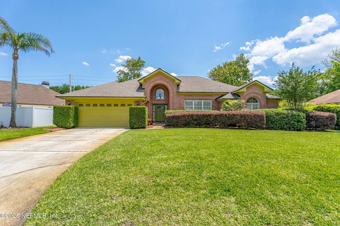 Photo of 747 MARSHVIEW Drive