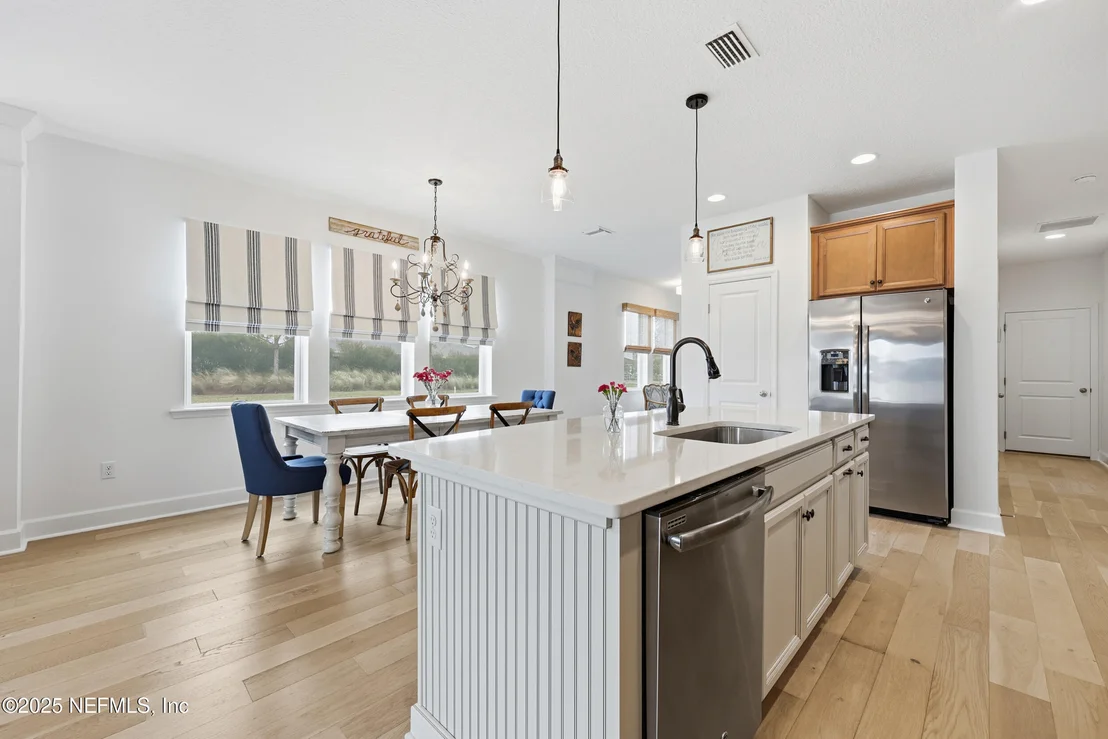Photo of 22 MOSAIC PARK Avenue