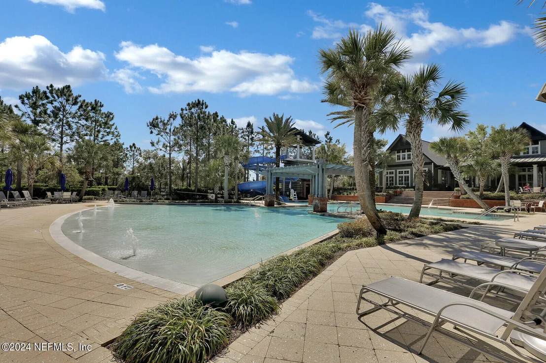 Photo of 595 MEADOW CREEK Drive