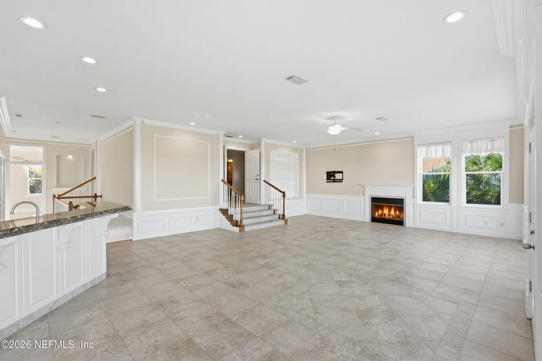 Photo of 5042 ATLANTIC