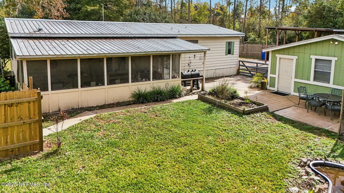 Photo of 8521 COUNTY ROAD 13 N