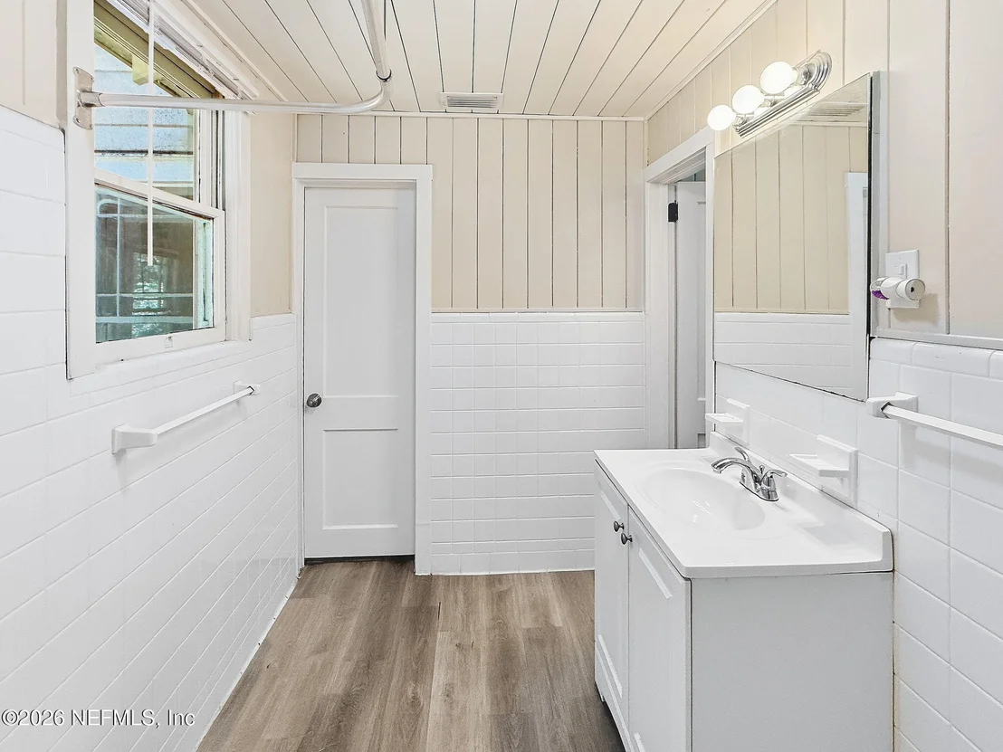 Photo of 7739 HAMMOND Boulevard