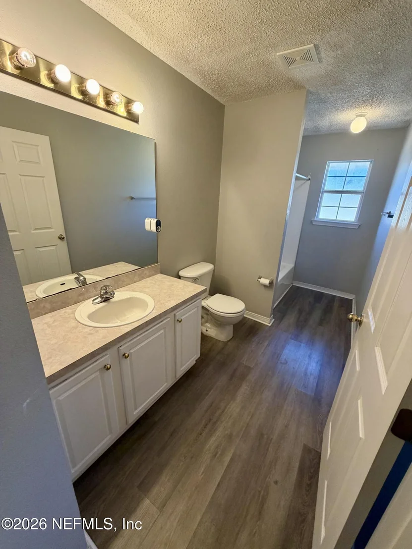 Photo of 1414 HAWKS CREST Drive