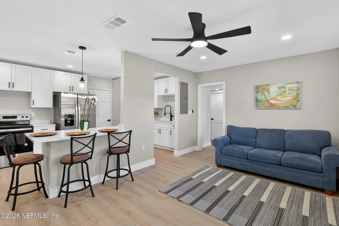 Photo of 505 NIGHTINGALE Road