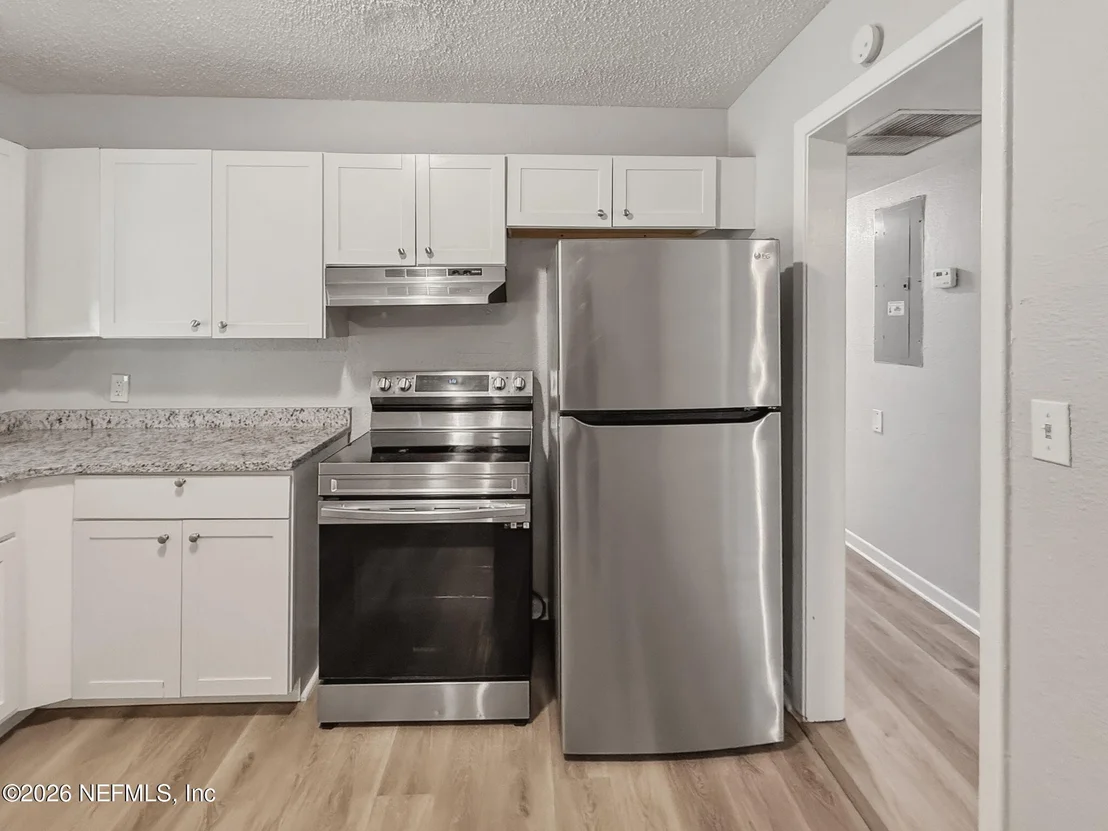 Photo of 3842 ANVERS Boulevard