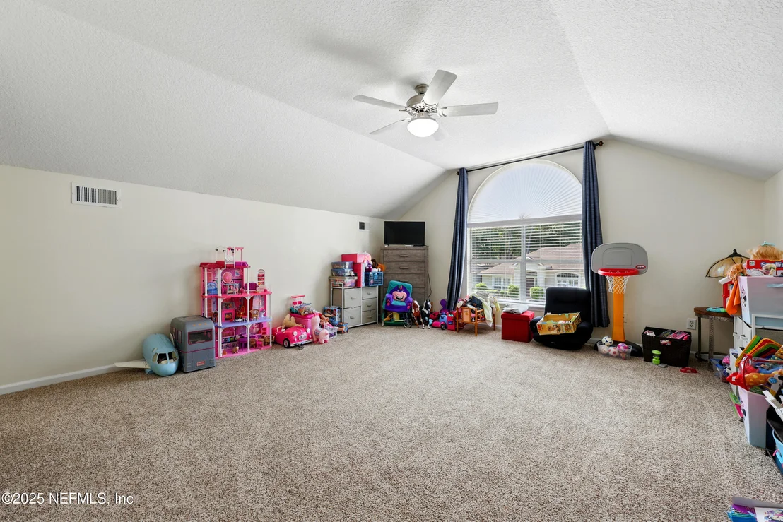 Photo of 364 MAPLEWOOD Drive
