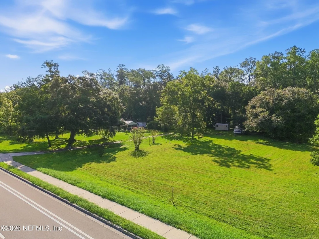 Photo of 450370 STATE ROAD 200