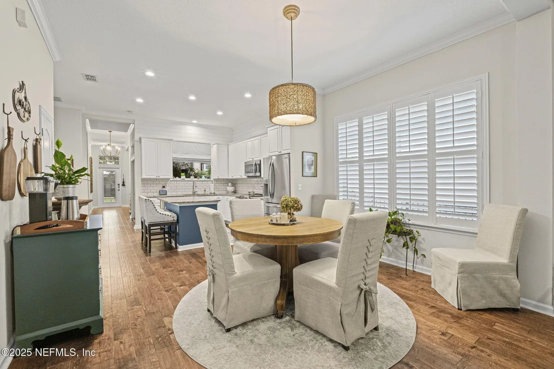 Photo of 1169 OVERDALE Road