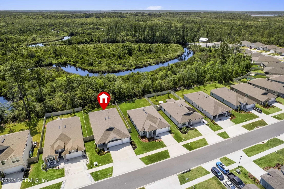 Photo of 65985 EDGEWATER Drive