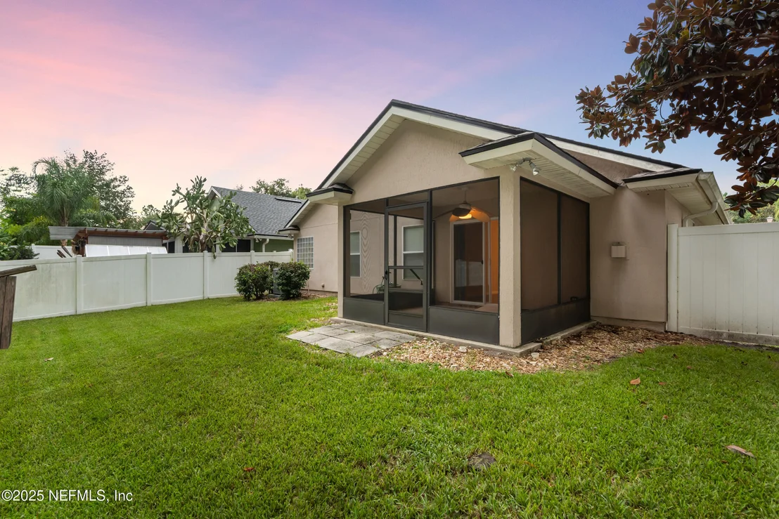 Photo of 648 E TROPICAL TRACE