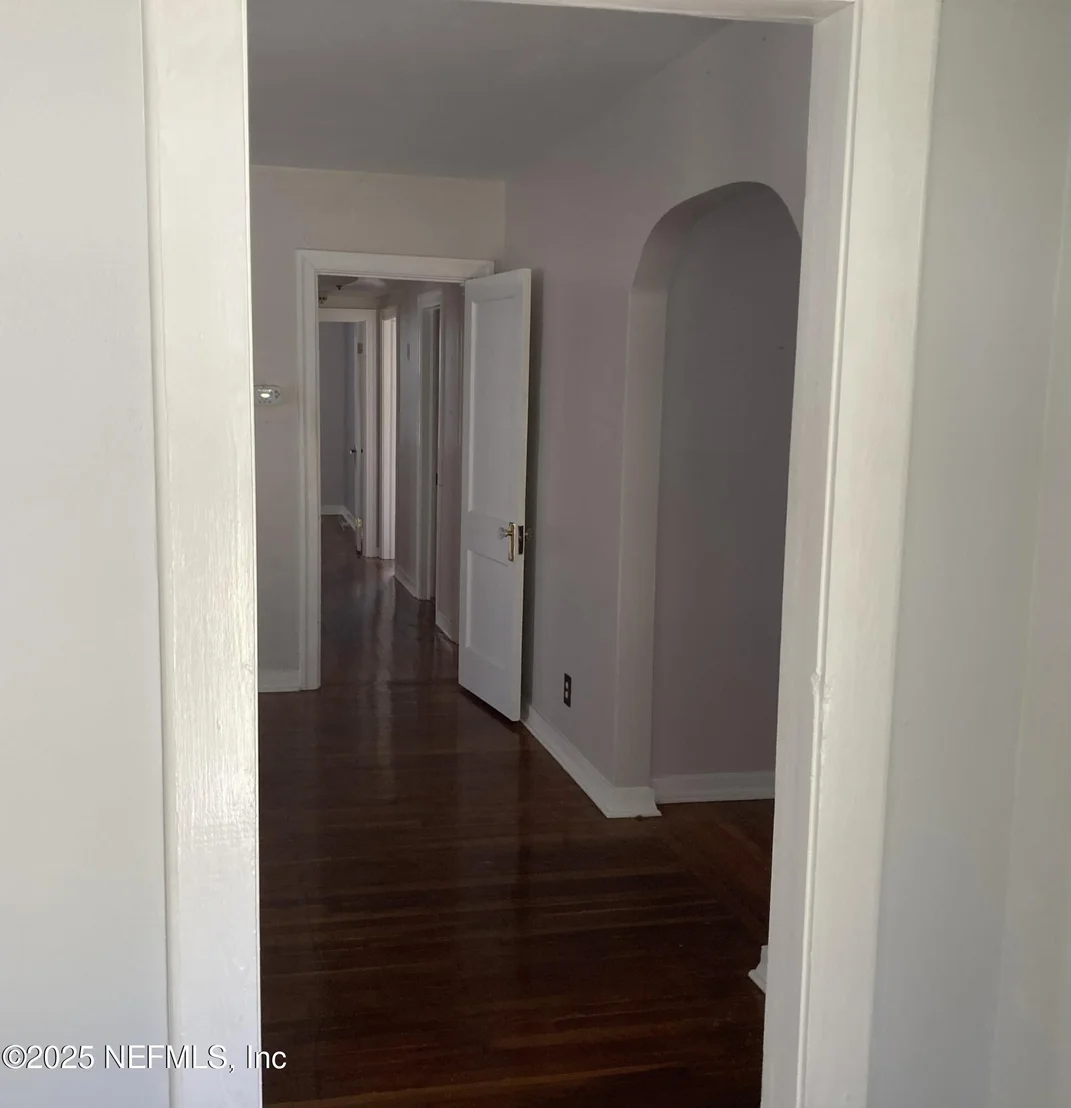 Photo of 1334 MURRAY Drive