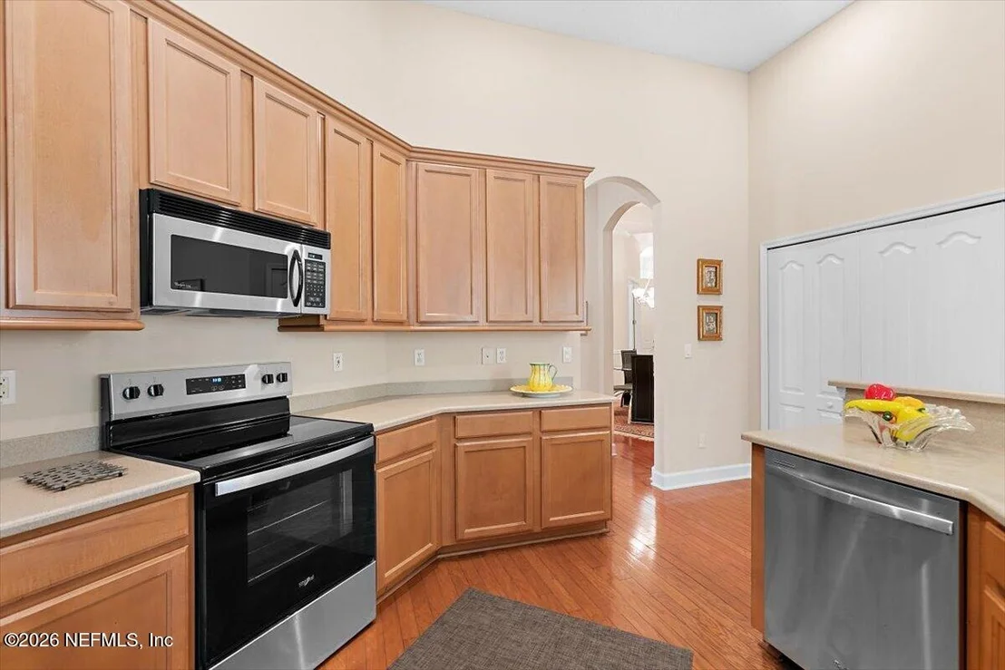 Photo of 1700 E COBBLESTONE Lane