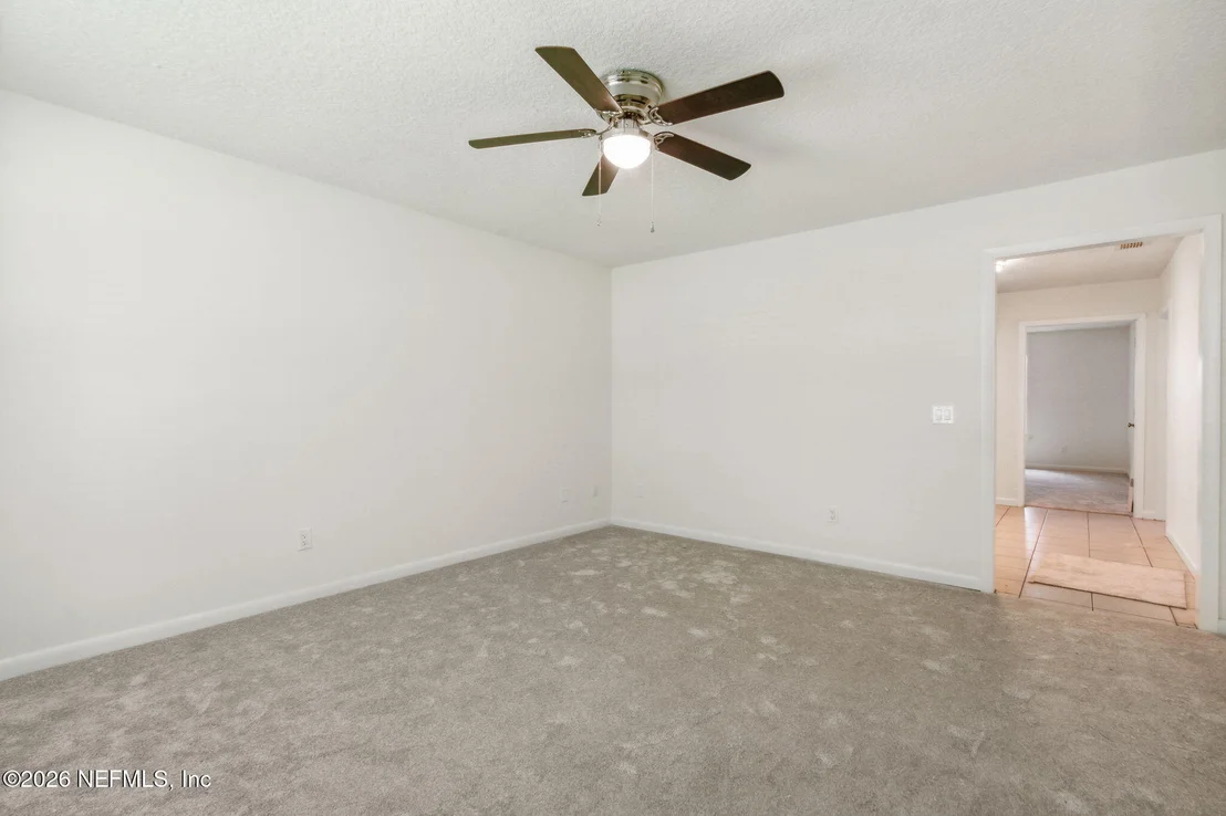 Photo of 423 SOUTH Boulevard