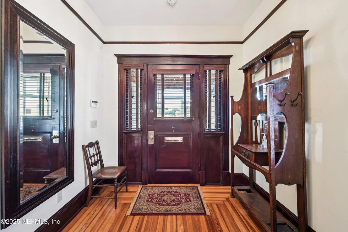Photo of 178 AVENIDA MENENDEZ